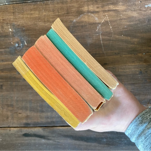 Vintage Lot of Five Books! Medical-Themed - Romance - Rare and Weird Books 1960s - Picture 7 of 15